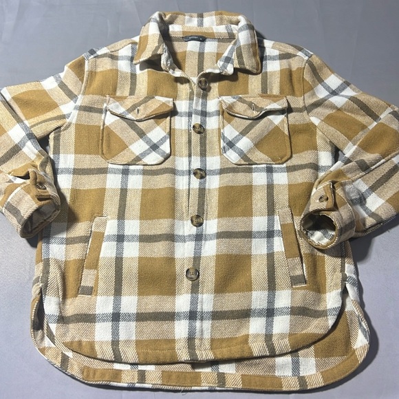 Shacket size S - Picture 1 of 7